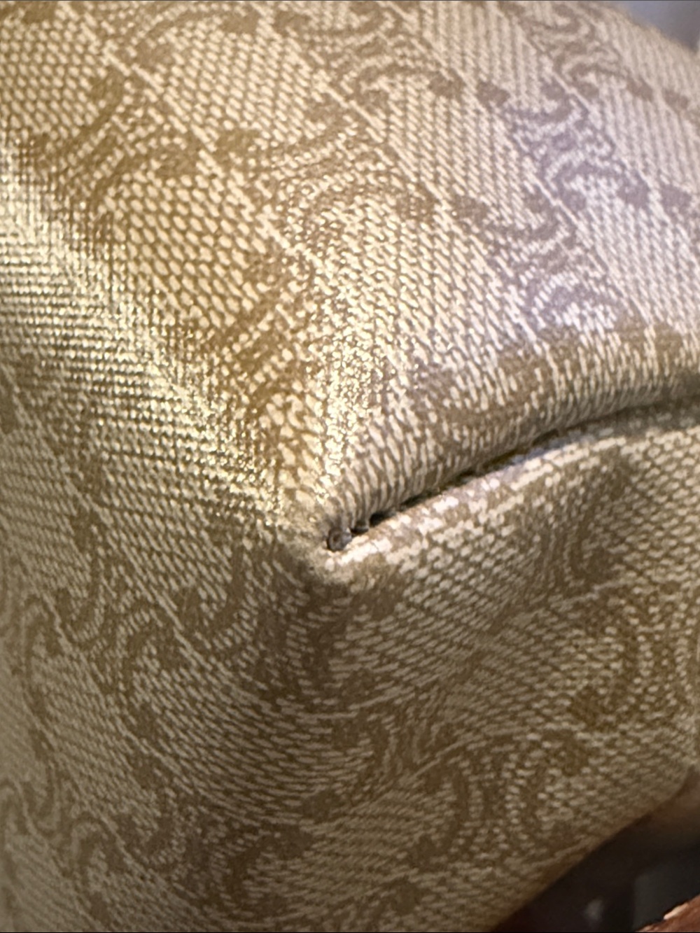 Celine small makeup bag w/ top zipper closure. - Picture 11 of 11